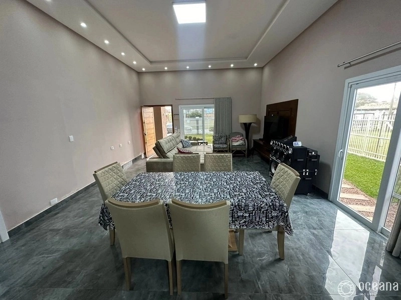 CASA ALTO PADRÃO 3 DORMITÓRIOS (2 SUÍTES) - 3 QUADRAS DO MAR: 6ª foto da galeria de imagens do imóvel