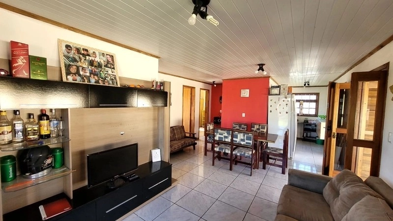 Casa 3 dormtórios com 729m² de terreno: 4ª foto da galeria de imagens do imóvel