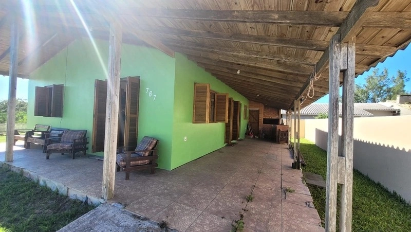 Casa 3 dormtórios com 729m² de terreno: 3ª foto da galeria de imagens do imóvel