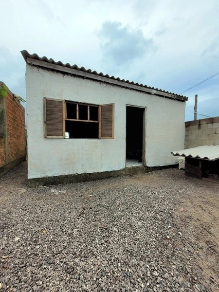 CASA PÉ NA AREIA EM CAPÃO DA CANOA: 7ª foto da galeria de imagens do imóvel