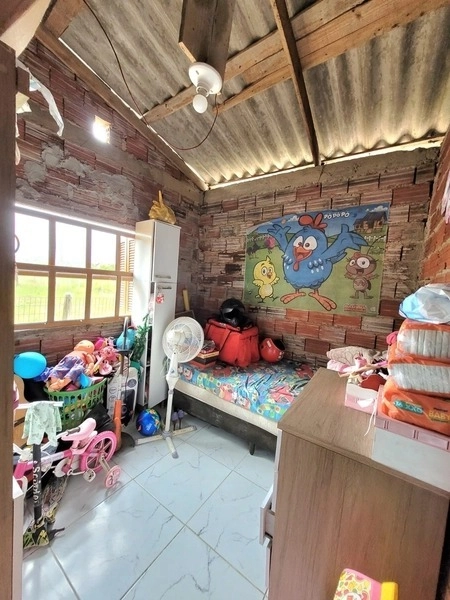 CASA PÉ NA AREIA EM CAPÃO DA CANOA: 2ª foto da galeria de imagens do imóvel