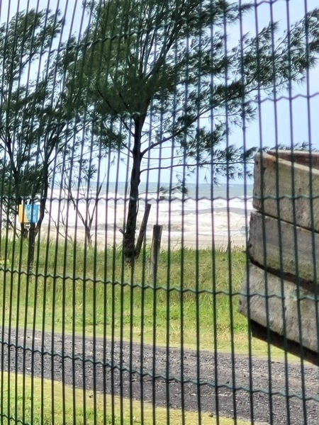 CASA PÉ NA AREIA EM CAPÃO DA CANOA