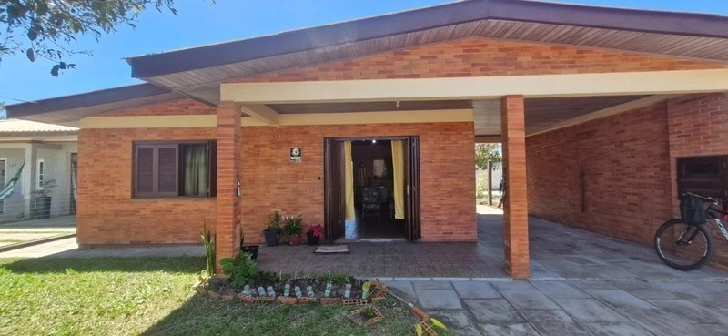 Casa com 3 dormitórios ventilada: 4ª foto da galeria de imagens do imóvel