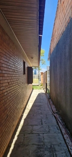 Casa com 3 dormitórios ventilada: 21ª foto da galeria de imagens do imóvel