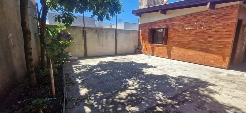 Casa com 3 dormitórios ventilada: 23ª foto da galeria de imagens do imóvel