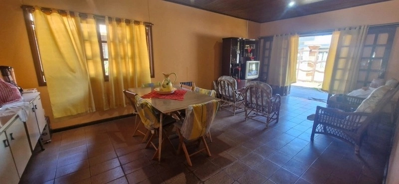 Casa com 3 dormitórios ventilada: 13ª foto da galeria de imagens do imóvel