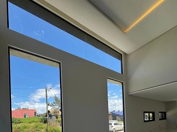 CASA 3 DORMITÓRIOS (2 SUÍTES) - ESQUINA  - 3 QUADRAS DO MAR: 9ª foto da galeria de imagens do imóvel