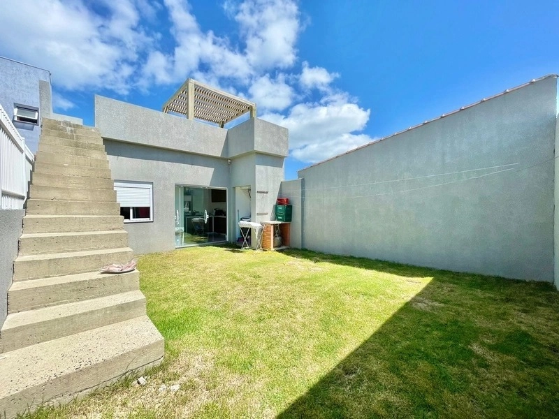 CASA A VENDA COM FACHADA DE CONDOMÍNIO: 9ª foto da galeria de imagens do imóvel