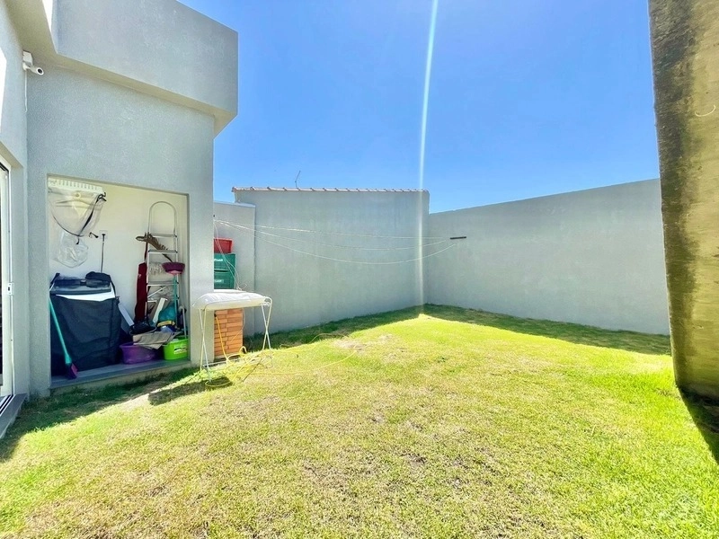 CASA A VENDA COM FACHADA DE CONDOMÍNIO: 8ª foto da galeria de imagens do imóvel