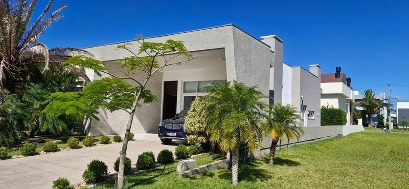 Casa decorada e arborizada com 3 suítes no condomínio Dubai: 25ª foto da galeria de imagens do imóvel
