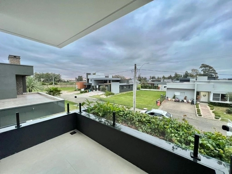 Casa com 3 dormitórios no condomínio Dubai Resort: 7ª foto da galeria de imagens do imóvel