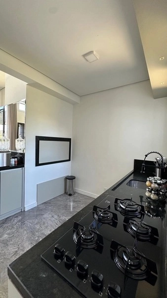 Casa com 3 suítes no condomínio Dubai: 7ª foto da galeria de imagens do imóvel