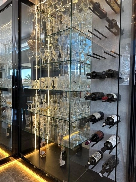 Casa com 3 suítes no condomínio Dubai: 14ª foto da galeria de imagens do imóvel