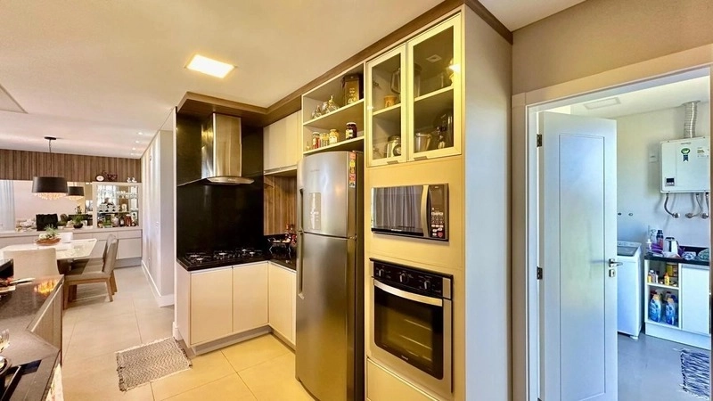 Casa mobiliada com 4 suítes no condomínio Dubai: 24ª foto da galeria de imagens do imóvel