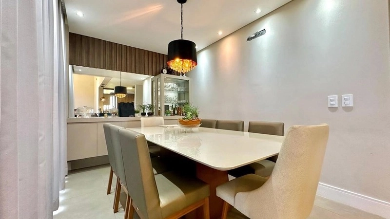 Casa mobiliada com 4 suítes no condomínio Dubai: 20ª foto da galeria de imagens do imóvel