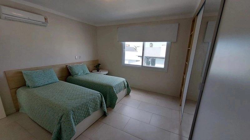 Casa com 4 dormitórios e piscina no condomínio Dubai: 22ª foto da galeria de imagens do imóvel