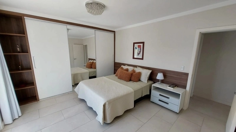 Casa com 4 dormitórios e piscina no condomínio Dubai: 26ª foto da galeria de imagens do imóvel