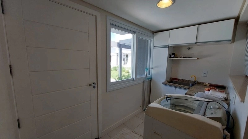 Casa com 4 dormitórios e piscina no condomínio Dubai: 10ª foto da galeria de imagens do imóvel