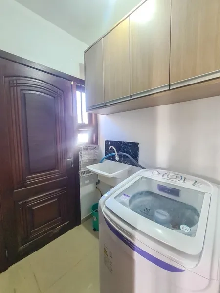 Casa 3 dormitórios no bairro a poucas quadras do mar- terreno inteiro: 25ª foto da galeria de imagens do imóvel