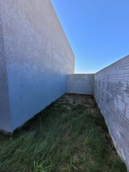CASA GEMINADA ACONCHEGANTE- JARDIM BEIRA MAR: 12ª foto da galeria de imagens do imóvel