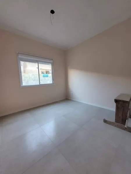 CASA GEMINADA ACONCHEGANTE- JARDIM BEIRA MAR: 4ª foto da galeria de imagens do imóvel