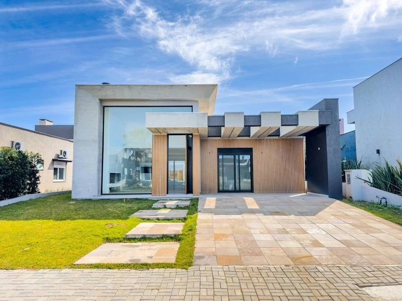 Casa Dubai - 4 Suítes!: 1ª foto da galeria de imagens do imóvel