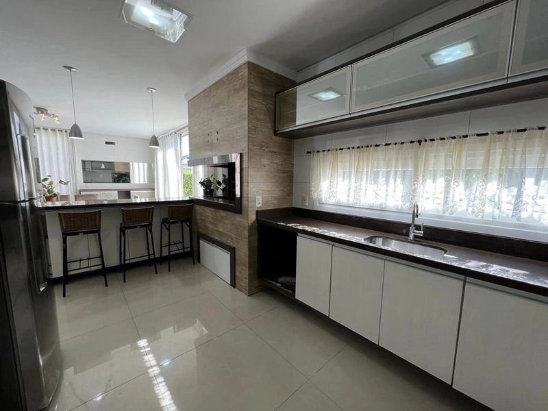 Casa mobiliada com 4 suítes no condomínio Dubai: 19ª foto da galeria de imagens do imóvel