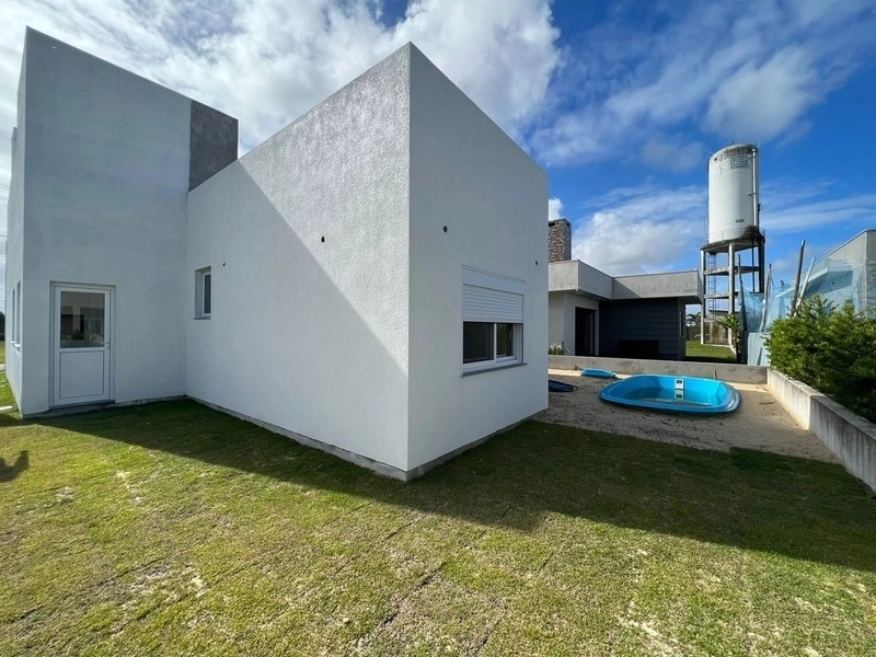Linda Casa com Piscina no Condomínio Dubai!: 6ª foto da galeria de imagens do imóvel