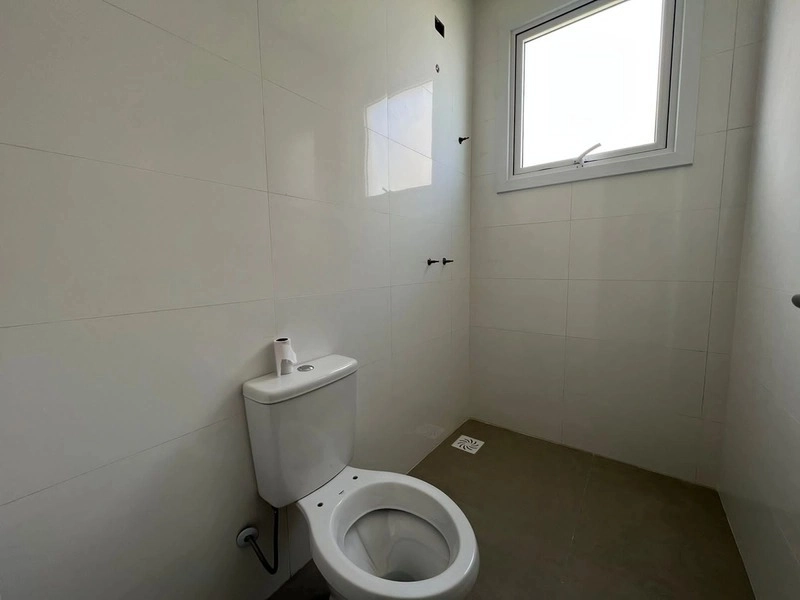 Linda Casa com Piscina no Condomínio Dubai!: 9ª foto da galeria de imagens do imóvel