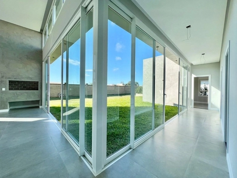 CASA NO CONDOMÍNIO DUBAI RESORT: 6ª foto da galeria de imagens do imóvel