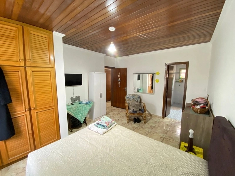 Casa 1 quadra do mar no Araçá - 3 dormitórios (1 suíte) junto ao Hotel: 17ª foto da galeria de imagens do imóvel