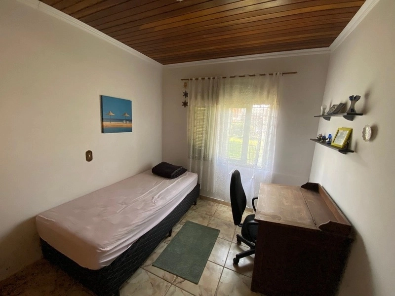 Casa 1 quadra do mar no Araçá - 3 dormitórios (1 suíte) junto ao Hotel: 13ª foto da galeria de imagens do imóvel
