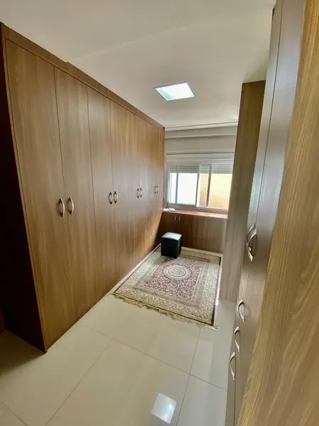 Casa dos sonhos no condomínio Dubai com 5 suítes e piscina: 2ª foto da galeria de imagens do imóvel