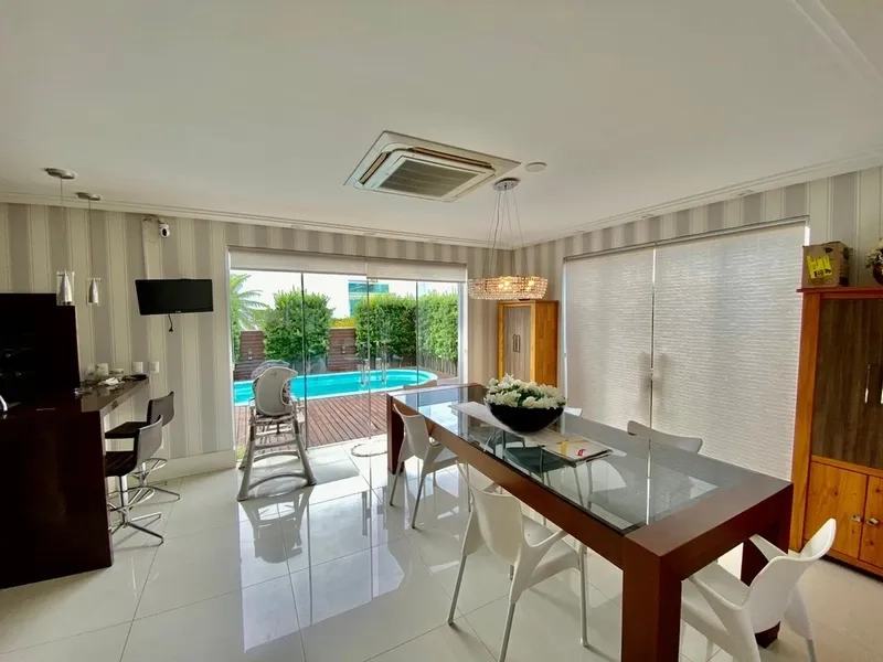 Casa dos sonhos no condomínio Dubai com 5 suítes e piscina: 5ª foto da galeria de imagens do imóvel