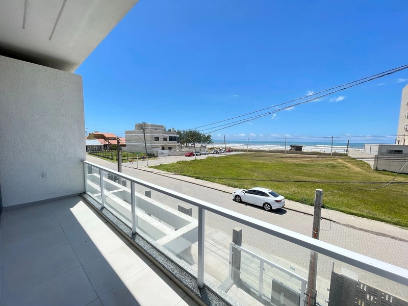 Sobrado com 2 dormitórios mobiliado e sacada com vista para o mar: 20ª foto da galeria de imagens do imóvel
