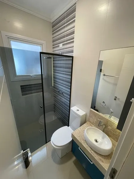 Casa com 3 suítes e piscina no condomínio Ihas Resort: 5ª foto da galeria de imagens do imóvel