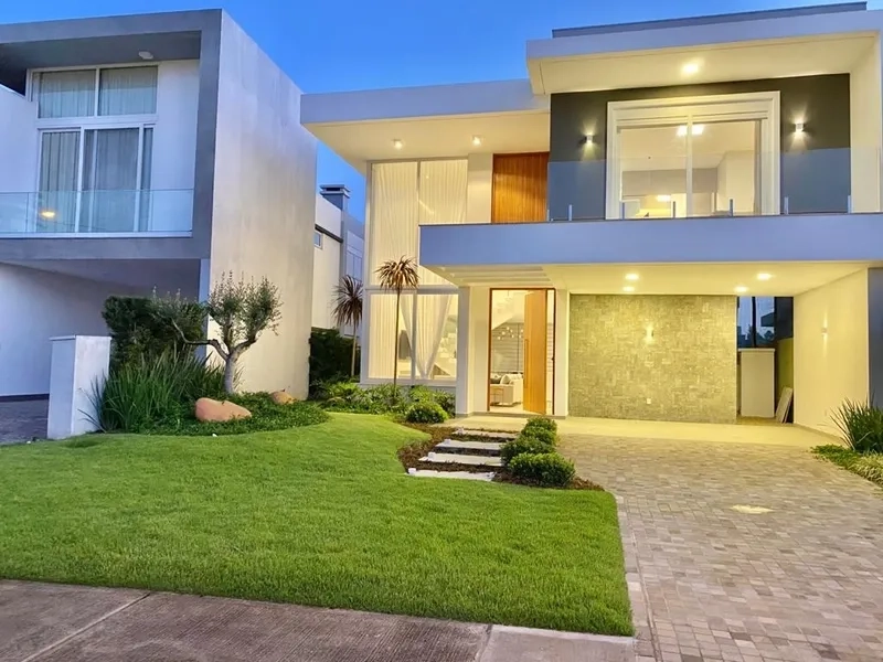 SOBRADO MOBILIADO E DECORADO- CAPÃO ILHAS RESORT: 1ª foto da galeria de imagens do imóvel