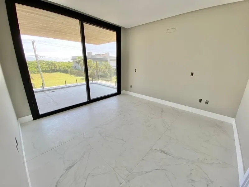 LINDO SOBRADO NO CONDOMÍNIO ILHAS RESORT: 7ª foto da galeria de imagens do imóvel