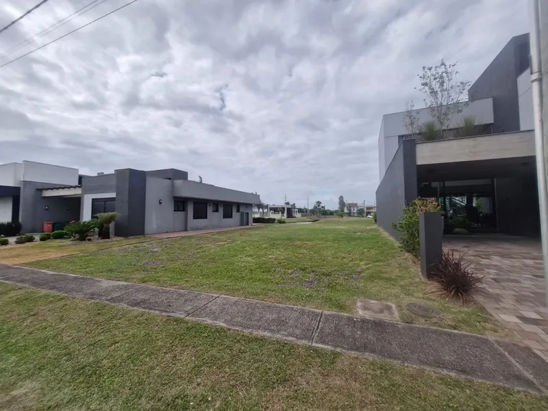 Terreno dos sonhos, invista no seu futuro!: 5ª foto da galeria de imagens do imóvel