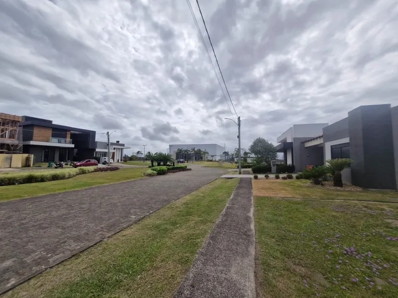 Terreno dos sonhos, invista no seu futuro!: 1ª foto da galeria de imagens do imóvel