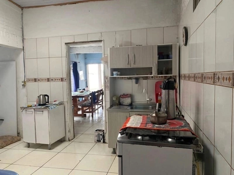 Sobrado com 4 dormitórios no bairro Guarani: 9ª foto da galeria de imagens do imóvel