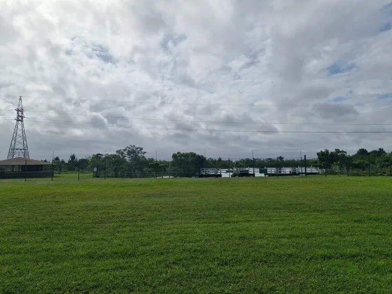 Terreno com vista para a lagoa no condomínio Ilhas Resort: 8ª foto da galeria de imagens do imóvel