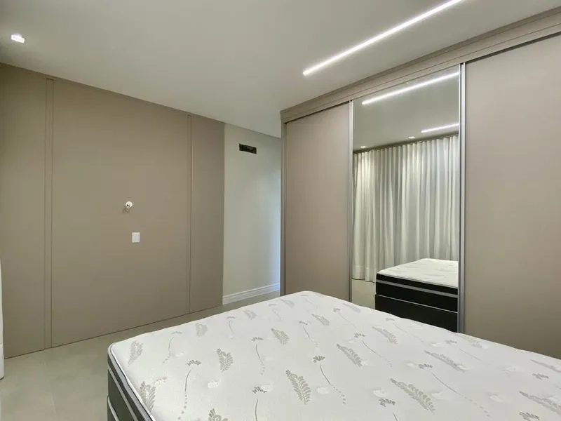 Casa com 4 suítes mobiliada no condomínio: 11ª foto da galeria de imagens do imóvel