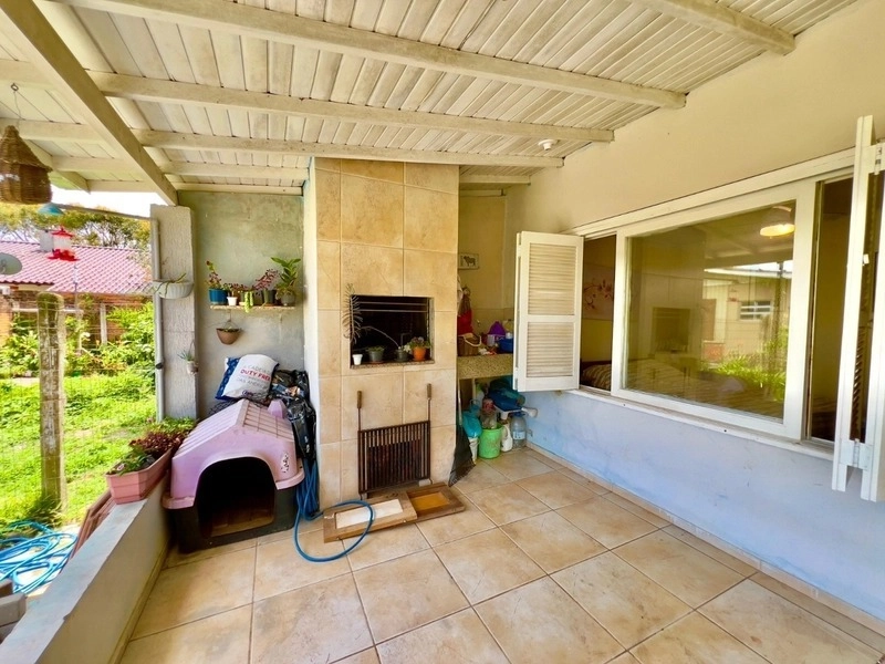 Casa com 2 dormitórios e pátio enorme no bairro Araça: 20ª foto da galeria de imagens do imóvel