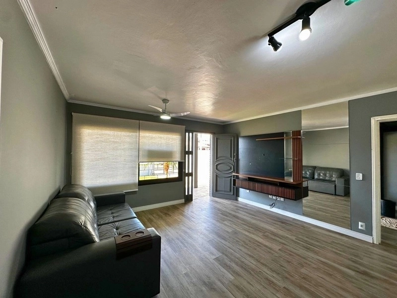 Casa com 3 dormitórios na Zona Nova: 9ª foto da galeria de imagens do imóvel