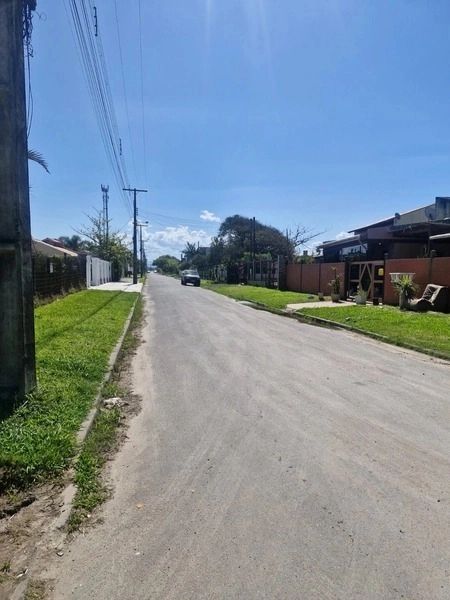 Terreno com ótima localização a uma quadra do mar: 7ª foto da galeria de imagens do imóvel