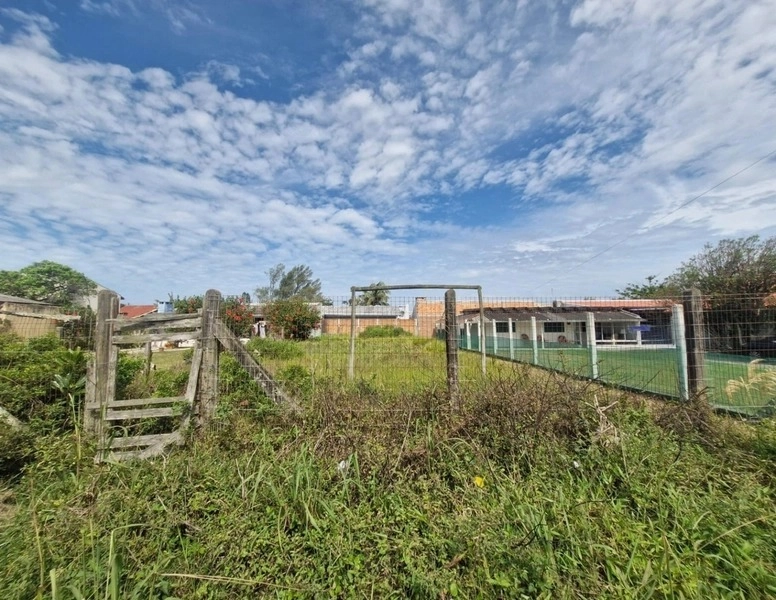 Terreno bem localizado no bairro Araça: 3ª foto da galeria de imagens do imóvel