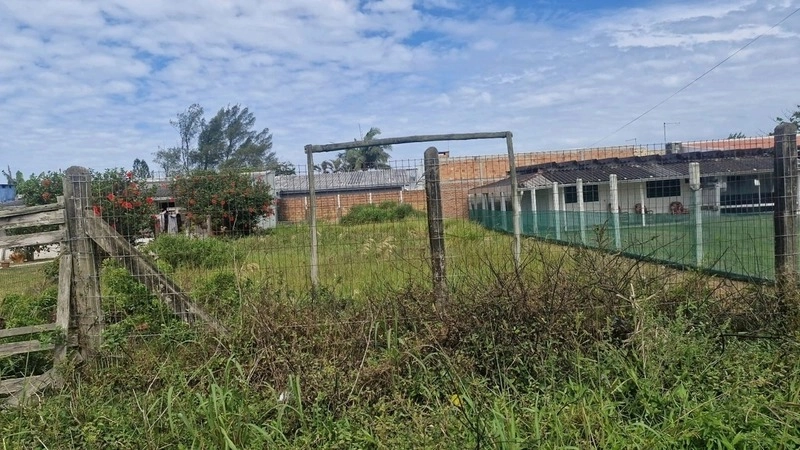 Terreno bem localizado no bairro Araça: 5ª foto da galeria de imagens do imóvel