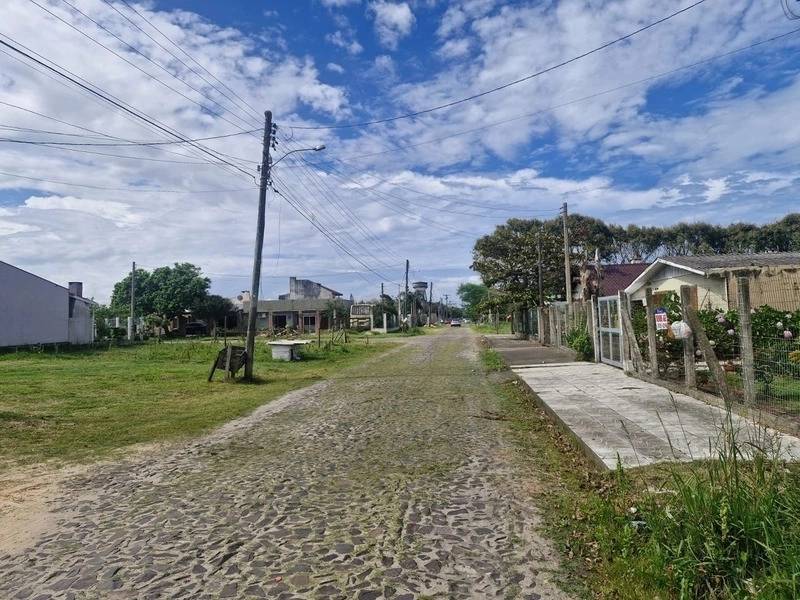 Terreno bem localizado no bairro Araça: 4ª foto da galeria de imagens do imóvel