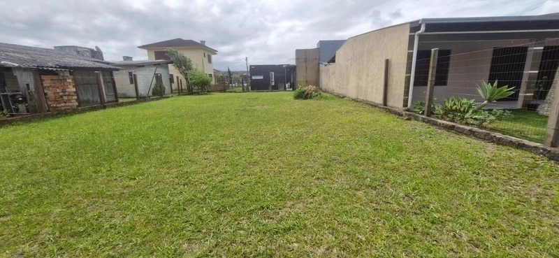 Terreno a 3 quadras do mar com preço imperdível!!: 2ª foto da galeria de imagens do imóvel